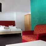 Al Rom Otel Tschierv