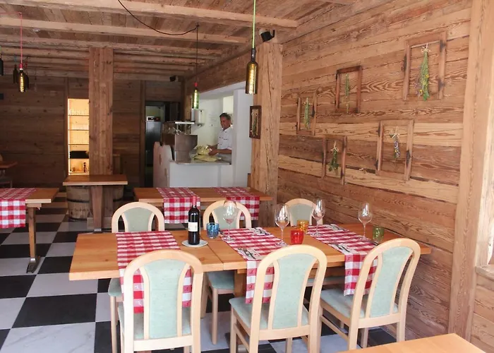 Hotel Al Rom Tschierv