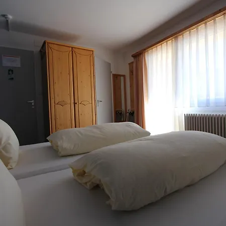 Hotel Al Rom 3* Tschierv