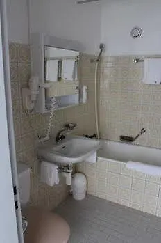 Hotel Al Rom 3* Tschierv